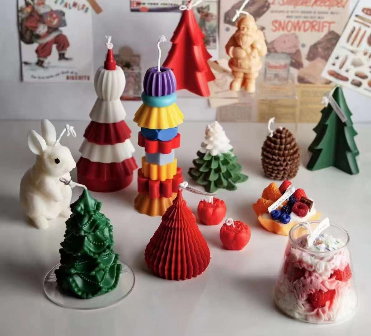 Custom pine tree Christmas soy candles and holiday gift sets by Custom Candle Craft OEM factory